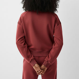 Venta caliente por encargo de moda pulóver Sudadera de cuello redondo Mujer Heabyweight transpirable Crop Top sudadera transpirable - Product Image 2