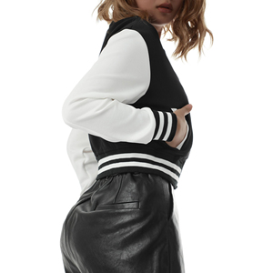 Veste varsity courte pour femme avec logo personnalisé imprimé, broderies en chenille de haute qualité, patchs brodés, coton matelassé respirant, nouvelle collection hiver - Product Image 4