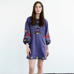 Robes décontractées en satin bleu avec broderie et fermetures à glissière Style sexy de luxe de haute qualité pour les femmes - Product Image 1