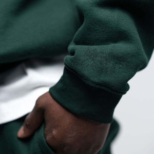 Haute qualité Slim Fit luxe Boxy 350 400gsm sweat à capuche Logo personnalisé sweat à capuche court 100% coton polaire vierge sweat à capuche lourd - Product Image 3