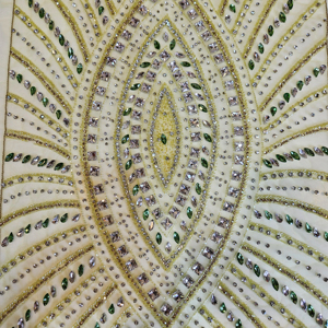 Tela de red con cuentas bordadas en 3D para vestidos de lujo Técnicas tejidas Categoría de producto Tela bordada - Product Image 1