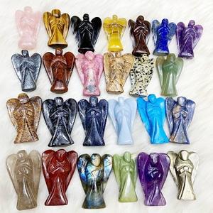 Assortiment de pierres précieuses faites à la main Mélange de pierres précieuses 1 pouce Cristal sculpté Anges de guérison - Product Image 1