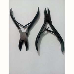 Coupe-ongles de haute qualité à long manche de 4 pouces Instrument en acier inoxydable de beauté noire approuvé CE - Product Image 1