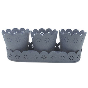 Nouveau plateau ovale en fer design avec 3 pots à bougies votifs en blanc pour la décoration de table et de jardin personnalisés faits à la main en vrac - Product Image 6