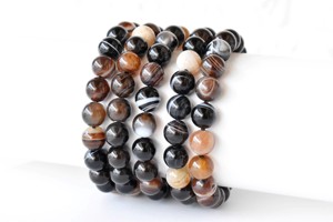 Beautiful Design Classic Romantic Heart Shape Meditation <b>Healing</b> Black Sulemani Agate Beaded Round Gemstone Anniversary <b>Bracelet</b> - Product Image 3