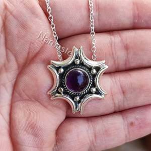 จี้เงินแท้ 925 ประดับพลอยอเมทิสต์สีม่วงธรรมชาติ รูปดาว โอปอล  ทำด้วยมือ สำหรับคนเกิดเดือนกุมภาพันธ์ - Product Image 6
