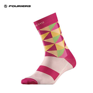 FOURIERS Chaussettes de cyclisme fonctionnelles à enveloppement flexible à 360 degrés - Nylon/DuPont Lycra 9 couleurs Tailles S/M/L/XL - Product Image 2