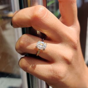 Vvs Lab Grown Cushion Cut Diamond Engagement Wedding Rings for Women in 10kt Solid Gold - Product Image 5