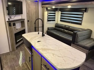 Usado, Forest River ALPHA WOLF 33BH-L, 2021 - Product Image 4