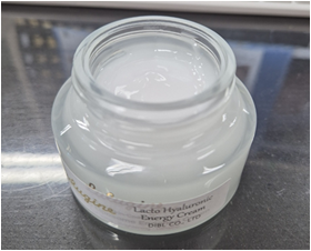 Crème d'énergie lacto hyaluronique Hydratation Récupération apaisante ODM / OBM Développé et formulé en Corée - Product Image 4