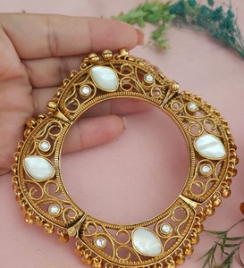 สร้อยข้อมือหินชุบทองสวยงามสำหรับผู้หญิงและเด็กผู้หญิงสร้อยข้อมือมีฟังก์ชันสำหรับสวมใส่แบบดั้งเดิม - Product Image 4