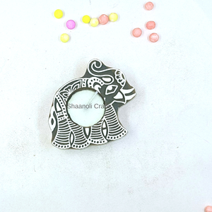 Velas con Diseño de Elefante en Color Blanco y Gris Claro, Velas de Elefante de Madera Hechas a Mano para Decoración de Bodas, Haldi, Mehndi - Product Image 2