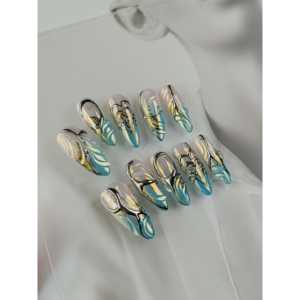 Heart of Thorns - Arte de uñas a presión con diseño único para decoración de uñas - Product Image 3