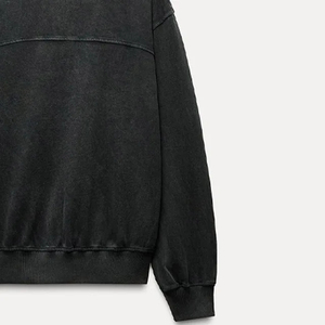 เสื้อสเวตเชิ้ตผู้ชายทรงโอเวอร์ไซส์ผ้าเฟรนช์เทอร์รี่แบบใหม่ทันสมัย ล้างสีแบบแอซิดวอช แต่งดีเทลขาดๆ ทรงหลวม สไตล์ฮิปฮอป - Product Image 6