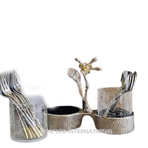 เครื่องใช้บนโต๊ะอาหารที่ใส่เครื่องใช้ในครัวที่วางเครื่องใช้บนโต๊ะอาหารทำจากอลูมิเนียมชุบเงินรูปทรงใบไม้ - Product Image 3