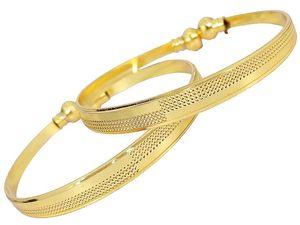 Brazalete de latón metálico hecho a mano de alta calidad para mujer, elegante pulsera de moda al por mayor de India - Product Image 3
