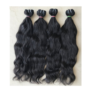 Vendedor global que vende extensiones de cabello humano ondulado natural de grado de templo indio virgen de calidad excepcional a precio de lote - Product Image 1