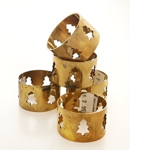 Rond de serviette élégant en métal argenté fini or et argent pour les dîners de mariage, décor de table, rond de serviette - Product Image 6