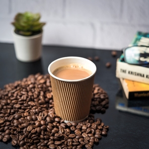 Gobelets en papier à mur unique biodégradables de 8oz avec couvercles Gobelets jetables imprimés sur mesure pour thé et café pour les fêtes - Product Image 3