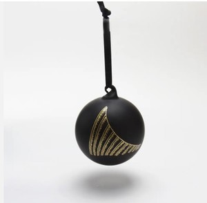 Boule de verre d'arbre de Noël à motif de logo personnalisé de l'intérieur Décoration peinte Ornements de Noël peints à la main - Product Image 1