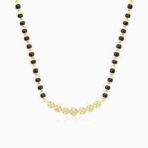 Arco dorado de flores conjunto de joyería fina elegante Mangalsutra diseñador collar hecho a mano con motivo Floral para mujer moda nupcial - Product Image 1