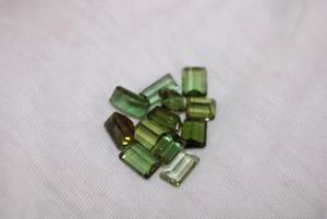 LOT DE TOURMALINE CHROME NATURELLE. LOT DE TOURMALINE VERTE. - Product Image 4
