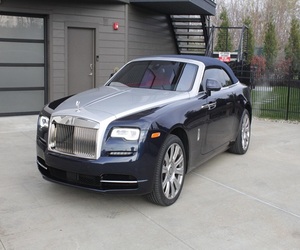 รถโรลส์-รอยซ์ ดอว์น ปี 2016 สภาพดีเยี่ยม ราคาสุดคุ้ม พร้อมส่ง - Product Image 1
