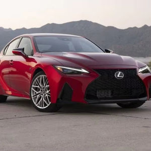 Nuevo Lexus IS500 FSPORT Sedán 2025 Seminuevo, Volante a la Derecha/Izquierda, en Perfectas Condiciones, Disponible para Venta - Product Image 2