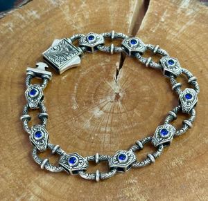 Bracelet chaîne byzantine fait main pour homme en argent 925 carats avec gravure sur pierre saphir pendentifs et breloques fins - Product Image 4