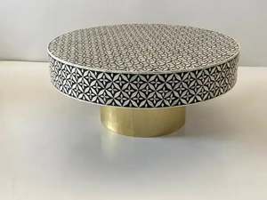 Table basse en nacre écologique - Mélange parfait d'art et de fonctionnalité, design moderne artisanal - Product Image 2