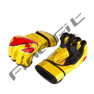 Gants MMA en cuir de qualité supérieure gants de MMA de boxe professionnelle de taille personnalisée pour l'entraînement d'arts martiaux et le fitness sparring - Product Image 3