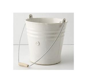 Jardinière ovale galvanisée avec poignées en corde pour compositions florales de style campagnard dans la décoration intérieure ou extérieure - Product Image 3