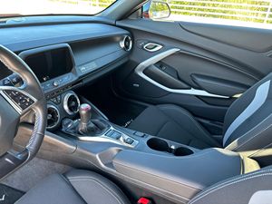 Chevrolet Camaro Coupé LT1 Callaway SC630 2022 Certificado, Limpio y en Buen Estado - Product Image 4