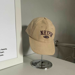 Casquette de sport toutes saisons avec fermeture à pression réglable à l'arrière, visière incurvée élégante, coupe haute, logo brodé et doublure anti-UV - Product Image 4