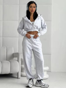 เสื้อฮู้ดผู้หญิงสำหรับฤดูหนาว ราคา FOB คุณภาพสูง ผ้าฝ้าย พิมพ์ลายนูนด้านหน้า ซับในขนแกะ ป้องกันขนร่วง ODM - Product Image 3