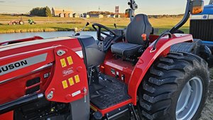 Tractor Agrícola Massey Ferguson 2E.50 2025 de Alta Potencia, 70-200 HP, con Ruedas y Orugas - Product Image 6