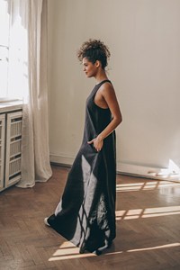 Vestido sin mangas de cuello alto de lino Vestido de caftán de lino elegante Vestido de lino clásico de verano con bolsillos Precio al por mayor a granel - Product Image 2