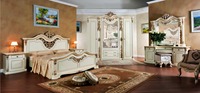 Lit à baldaquin en teck sculpté à la main, style français luxueux, lit haut de gamme le plus vendu avec tables de chevet et armoire assortie