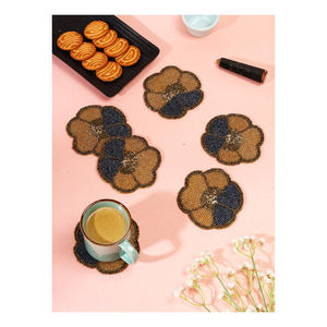 Juego de posavasos con cuentas blancas más encantadores de 10 piezas, posavasos con cuentas bordadas hechas a mano, posavasos de cuentas de vidrio de calidad Superior 2025 - Product Image 6