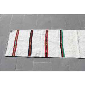 Alfombra Vintage de 1.7x8.8 pies, Alfombra Turca Blanca con Diseño de Patchwork - Product Image 5