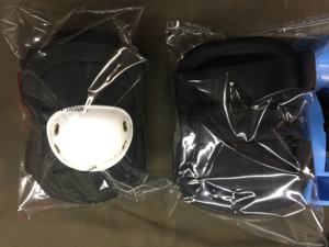 Coderas Negras con Carcasa Blanca para Deportes - Product Image 2