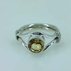 Bague artisanale en argent sterling 925 avec citrine, style bohème, pierre de naissance de novembre, cadeau idéal pour son anniversaire ou son anniversaire de mariage, avec des touches de platine - Product Image 3