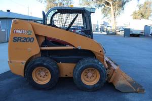 Minicargadora 2011 SR200-Fuerza confiable para todos los sitios de trabajo - Product Image 6