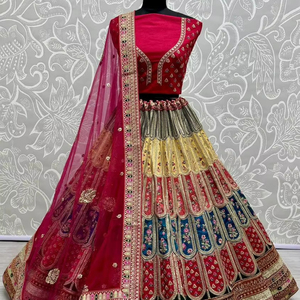 Ropa de fiesta de diseño Lehenga Choli con encaje bordado y parche colorido - Product Image 1