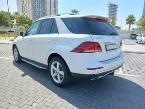2016 Mercedes-Benz GLE350 AMG V6 d'occasion GCC Direction gauche AWD Drive Sièges en cuir Régulateur de vitesse-ACC - Product Image 5