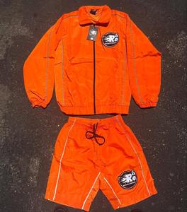 Conjunto de Dos Piezas Personalizado para Hombre 2026, Chaqueta Cortavientos y Pantalones Cortos Deportivos, Chaqueta Cortavientos de Nailon con Cremallera Reflectante y Pantalones Cortos para Hombre - Product Image 2