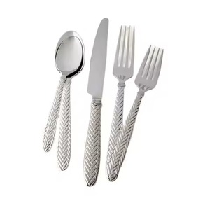 Juego de Cubiertos de Acero Inoxidable de Alta Calidad con Acabado Resistente a la Corrosión y Mangos Pulidos para una Experiencia Gastronómica Elegante - Product Image 4