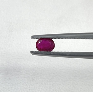 Rubis africain 100% naturel chauffé, taille ovale calibrée de 3,5-4,5 mm, couleur rouge rosé, 7,77 carats, pierre précieuse en vrac pour la fabrication de bijoux - Product Image 4