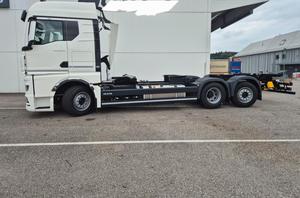 Chasis TGX 26.520 6X2 LL GM 48000 2025 - Product Image 3
