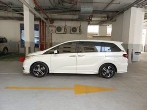 Honda Odyssey HON DA GCC 2016 Sièges en cuir à volant gauche d'occasion ACC Régulateur de vitesse Euro6 Emission - Product Image 6
